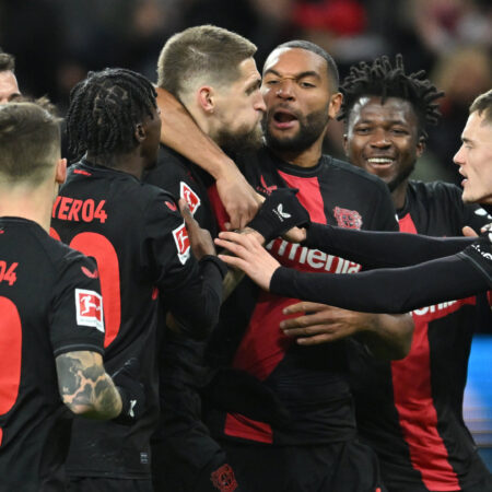 Bundesliga-Drama: Bayer Leverkusen auf Meisterschaftskurs – Ein Team im Höhenflug