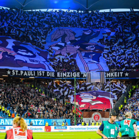 Fan-Vergehen im Derby: DFB bittet St. Pauli sechsstellig zur Kasse