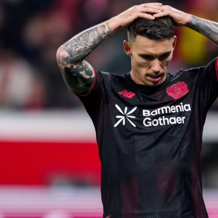 Bayer bangt: Wie schwer hat es Grimaldo erwischt?