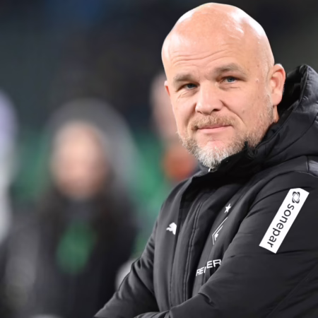 Schröder über Gladbacher Wintertransfers: „Wir prüfen einige Optionen“