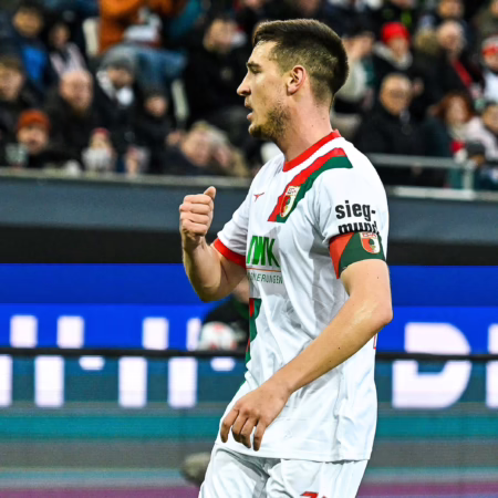 Schlotterbeck bleibt FCA-Kapitän