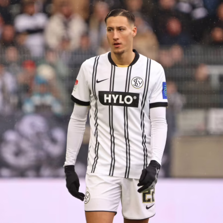 „Einer der spannendsten deutschen Stürmer“: Eintracht holt Ebnoutalib