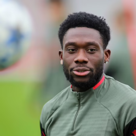 Kompany kündigt Davies-Comeback an