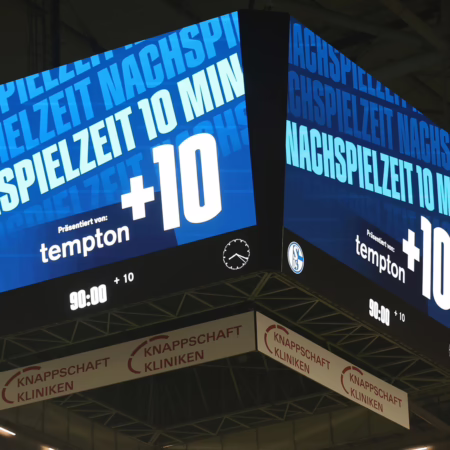 Ab Januar: Die Nachspielzeit wird künftig in Stadien angezeigt