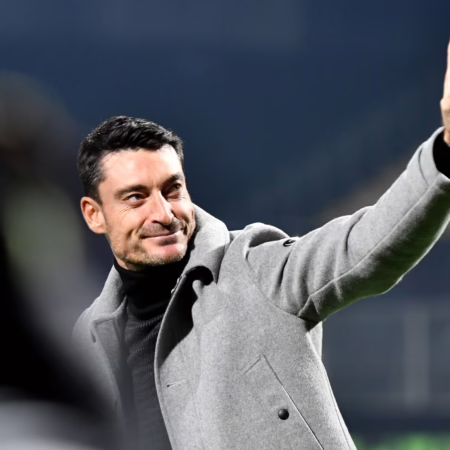 Riera soll die Eintracht schon gegen Leverkusen coachen