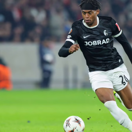 Freiburg verleiht Adamu an Celtic Glasgow