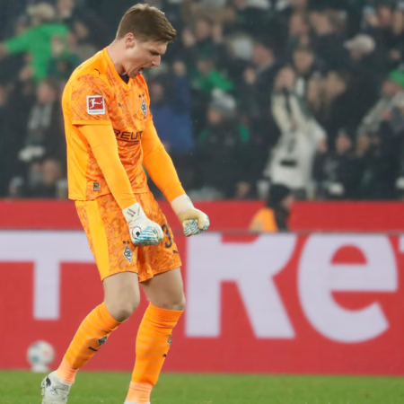 Gladbachs zehntes Zu-null-Spiel: Schröder sieht für Nicolas eine WM-Perspektive