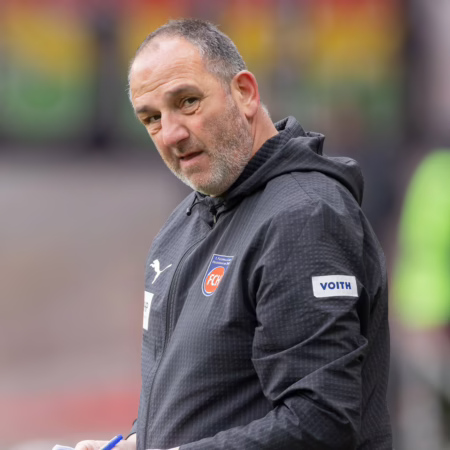 Zukunft offen: Bleibt Schmidt weiter Heidenheims Trainer?