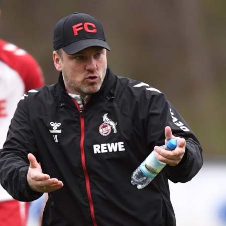 Kwasniok bemängelt Zweikampfführung: „Darauf kommt es im Derby an“