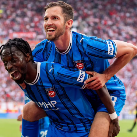 Wer schnappt sich am 34. Spieltag den Relegationsplatz?