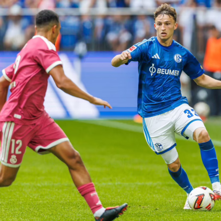Hängepartie beendet: Schalke verlängert mit Vitalie Becker