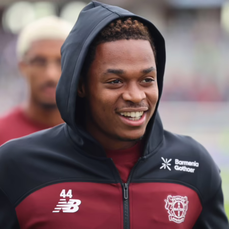 Nächster Defensiv-Abgang: Bayer verleiht Belocian an Racing Santander