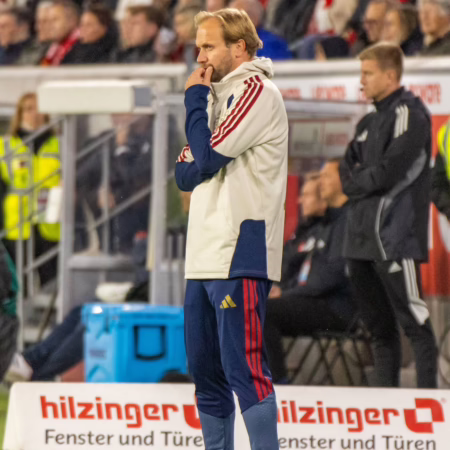 Kompany-Vertreter Danks: „Als Erstes war da eine WhatsApp von Vince“