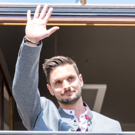 Rückennummer gleich Vertragslaufzeit: Bayern verlängert mit Ulreich