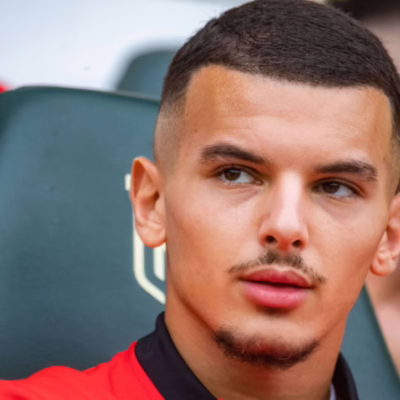 „Ich mag den VfB-Fußball“: Stuttgart holt Angreifer Bouanani aus Nizza