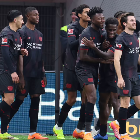 „Das geht fast nicht besser“: Bayers starke Reaktion auf die PSG-Blamage