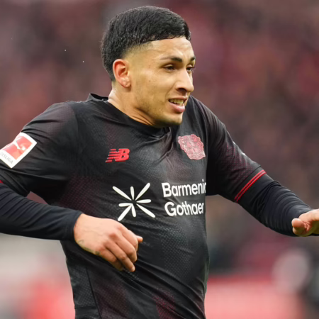 Herber Rückschlag für Leverkusen: Fernandez fehlt wohl zwei Monate