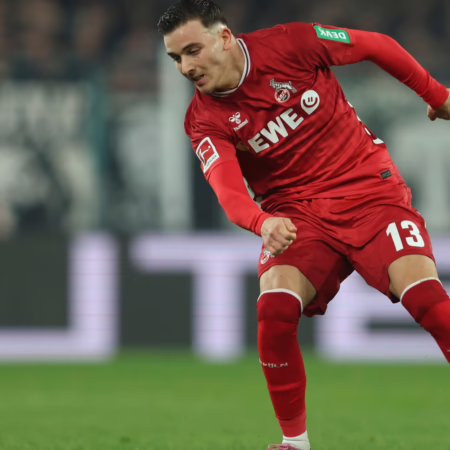 Nur 45 Minuten im Rheinderby: Kwasniok erklärt El Malas Auswechslung