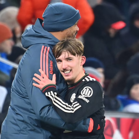 Kompany über Karl: „Seine Mitspieler haben ihn aufgezogen, das war lustig“