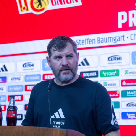 Laufrunden zur falschen Zeit: Baumgart verschwitzt die PK