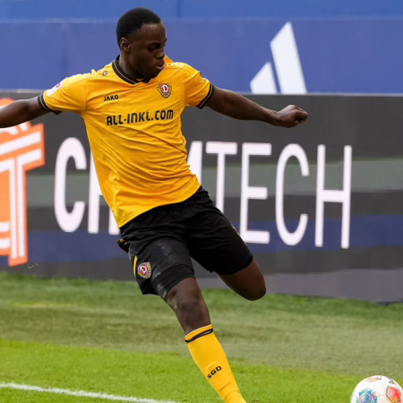 „Logischer nächster Schritt“: Amoako wechselt zum HSV