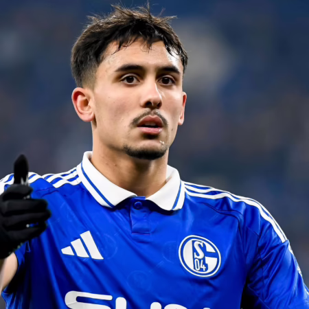 Schalke quartiert Quartett weiter aus