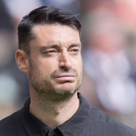 „Nicht das richtige Umfeld für mich“: Riera rechnet mit der Eintracht ab