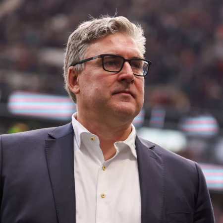 Eintracht-Boss Hellmann verlängert bis 2031